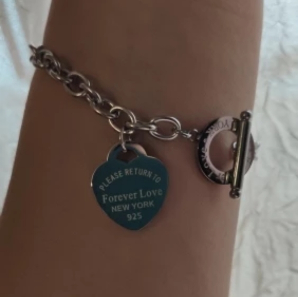 Beautiful toggle bracelet - Picture 4 of 6